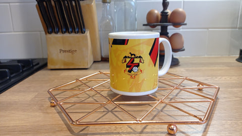 Lurgan Town Retro Mug